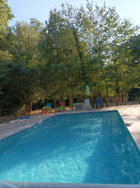 Un Coin Paradis ds Campagne 12 hect PISCINE privée